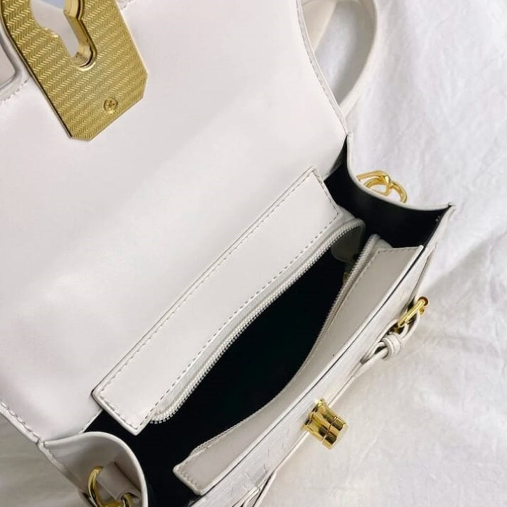 Toggle Switch Handbag – Bag for Women