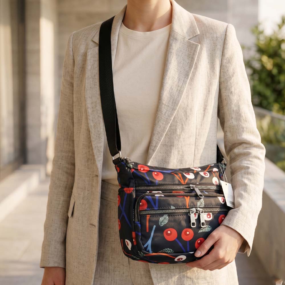 Royal Divine handbag