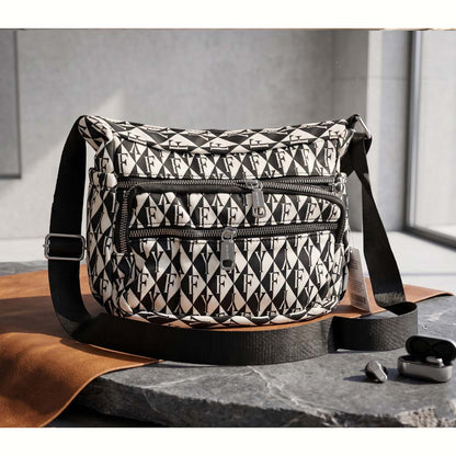 Royal Divine handbag