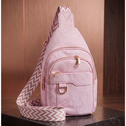 Gravinite Deluxe Crossbody bag