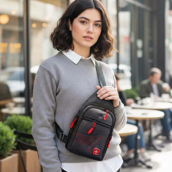 Trio Max Crossbody