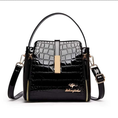 Feminia Amaze Handbag