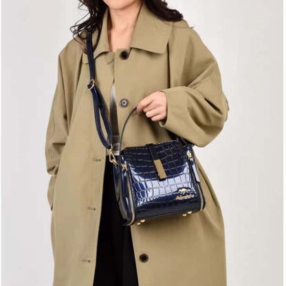 Feminia Amaze Handbag