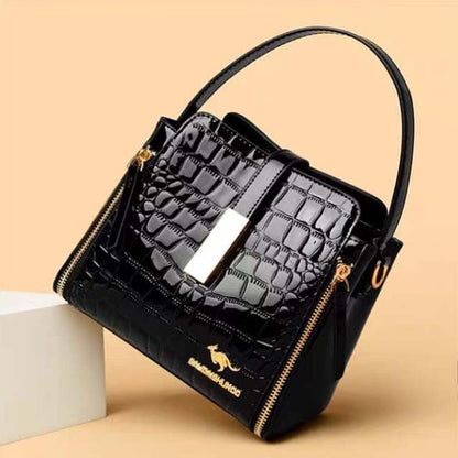 Feminia Amaze Handbag