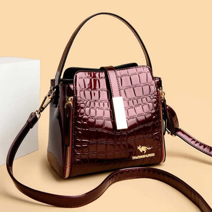 Feminia Amaze Handbag