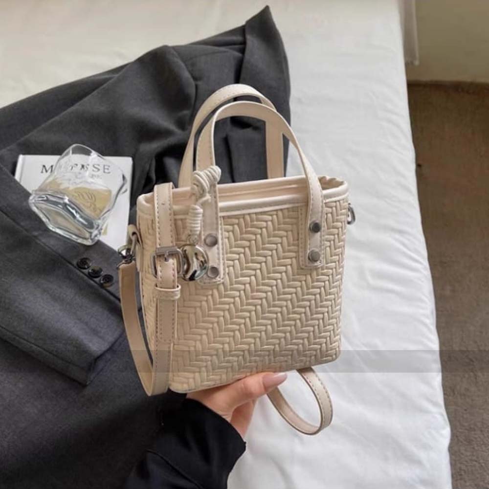 Flexo Revolve Bucket Handbag – HandBag For Women
