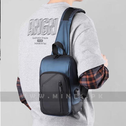 Maverick Classic crossbody bag