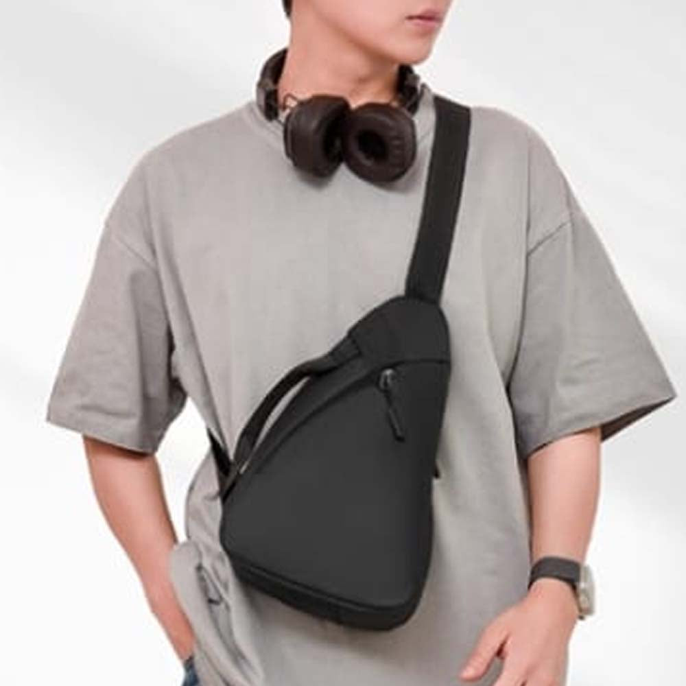 Mysterio Crossbody bag (Unisex)