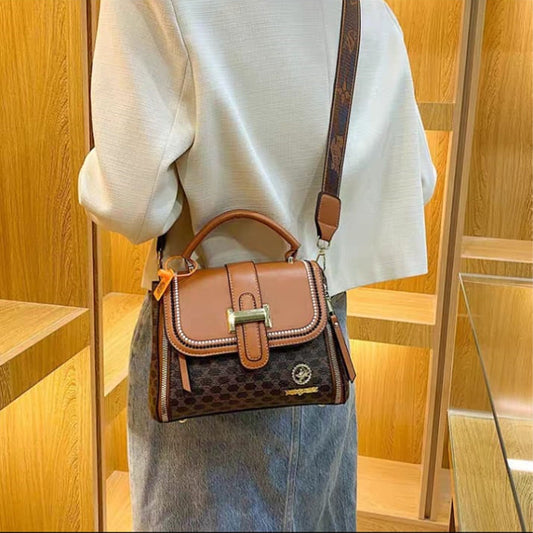 Royal Rover Handbag – Leather Bag for Women