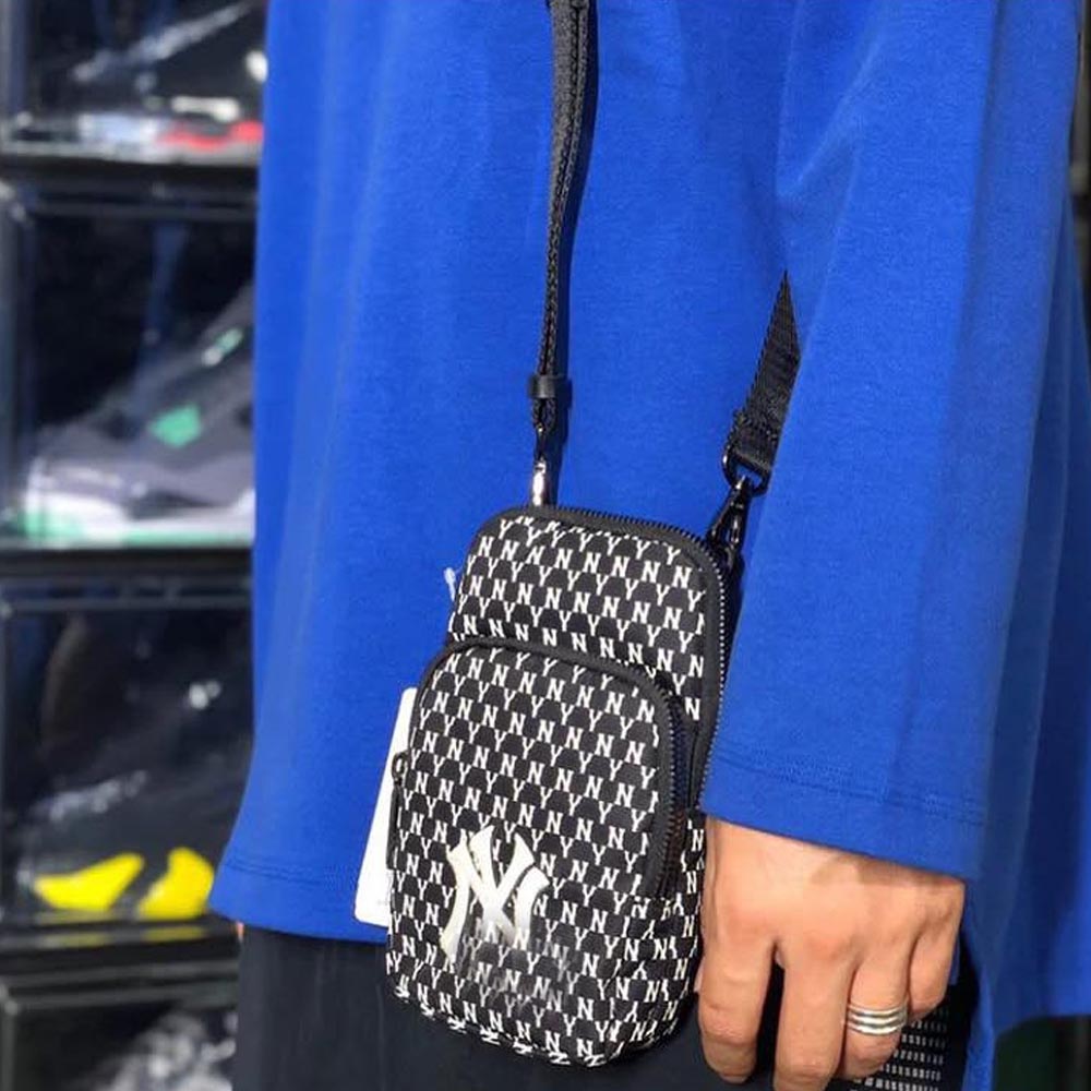 Slider Mini Sling Bag