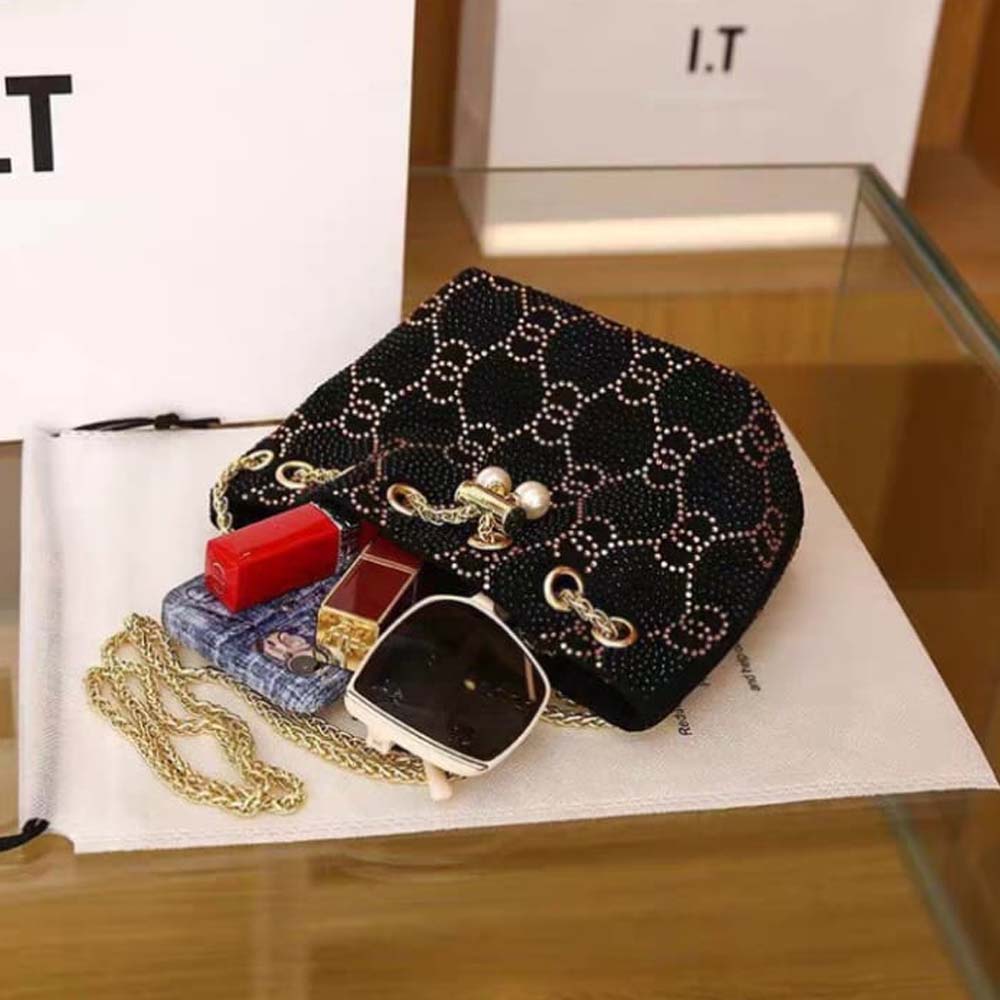 Wello Glam Bucket Bag