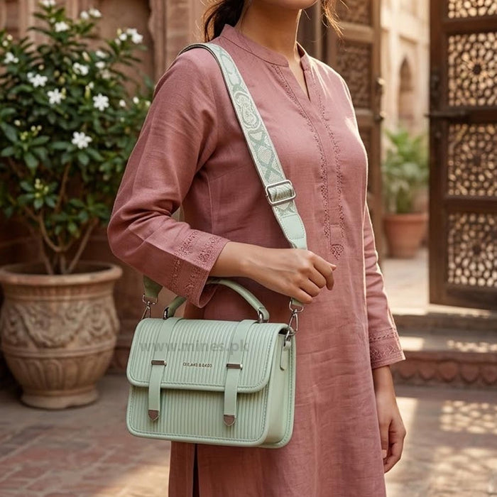 Flare Deluxe handbag