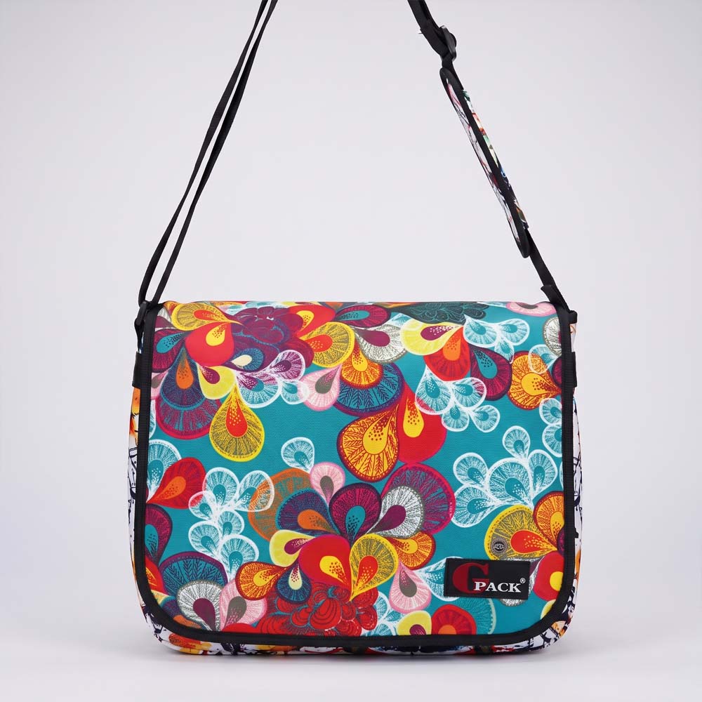 Kombat Retro Messenger Bag