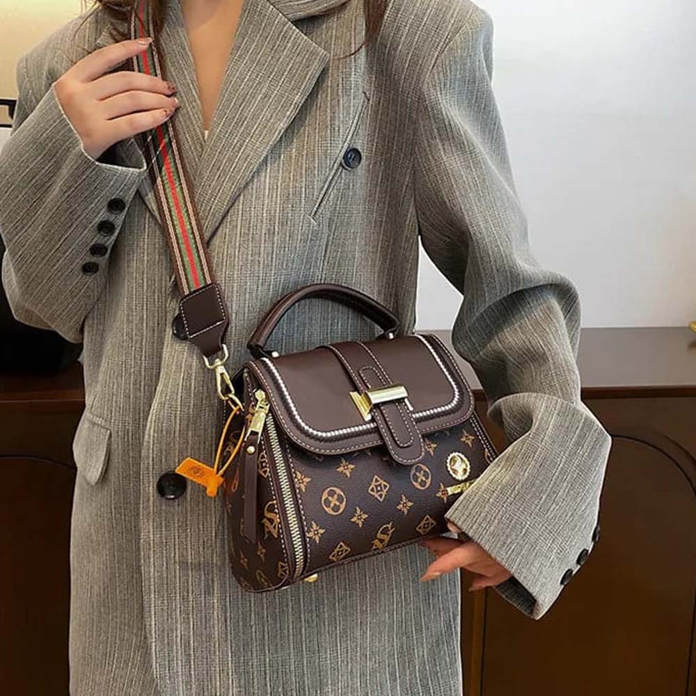 Royal Rover Handbag – Leather Bag for Women