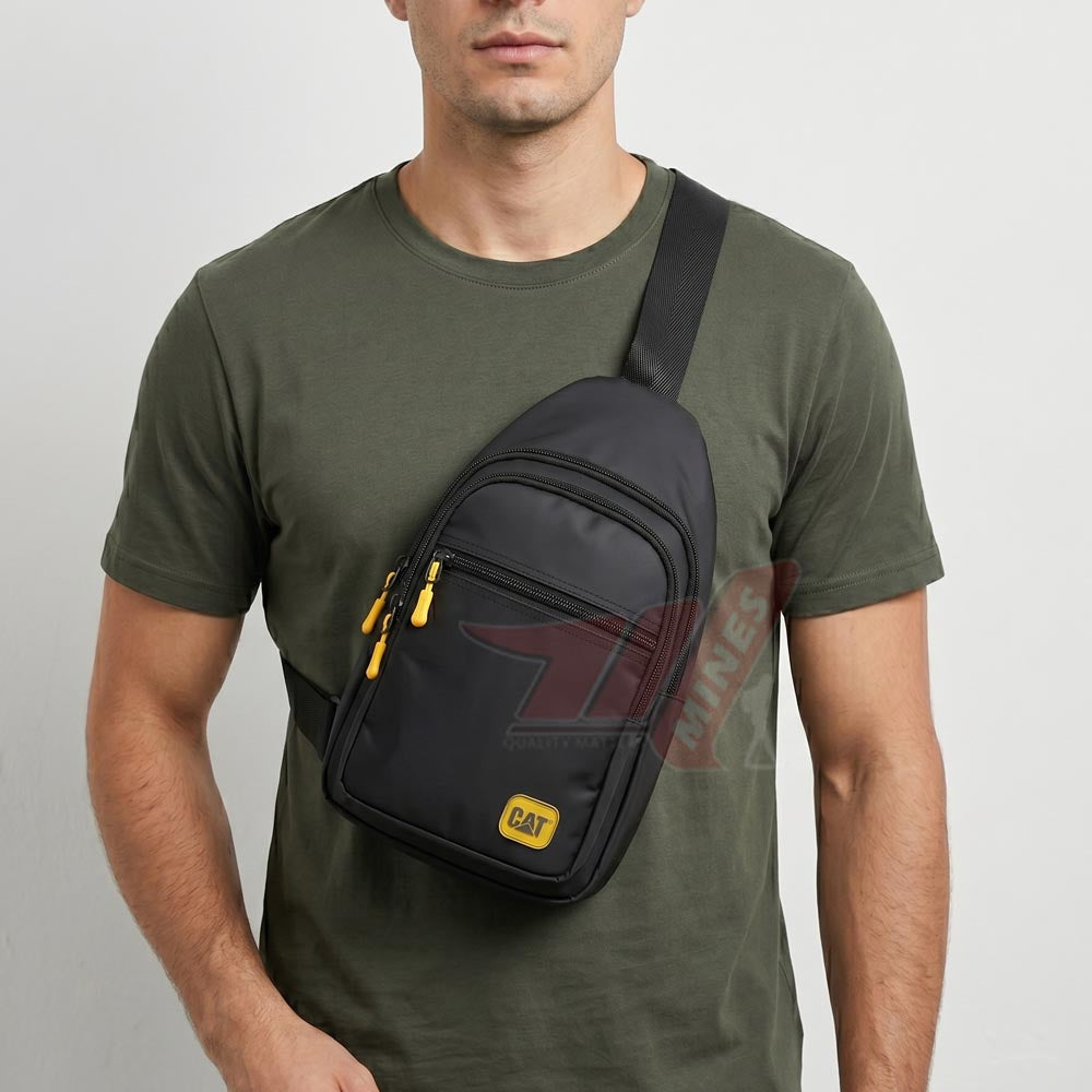 Trio Max Crossbody