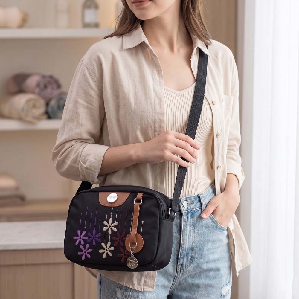 Wrangler floret handbag