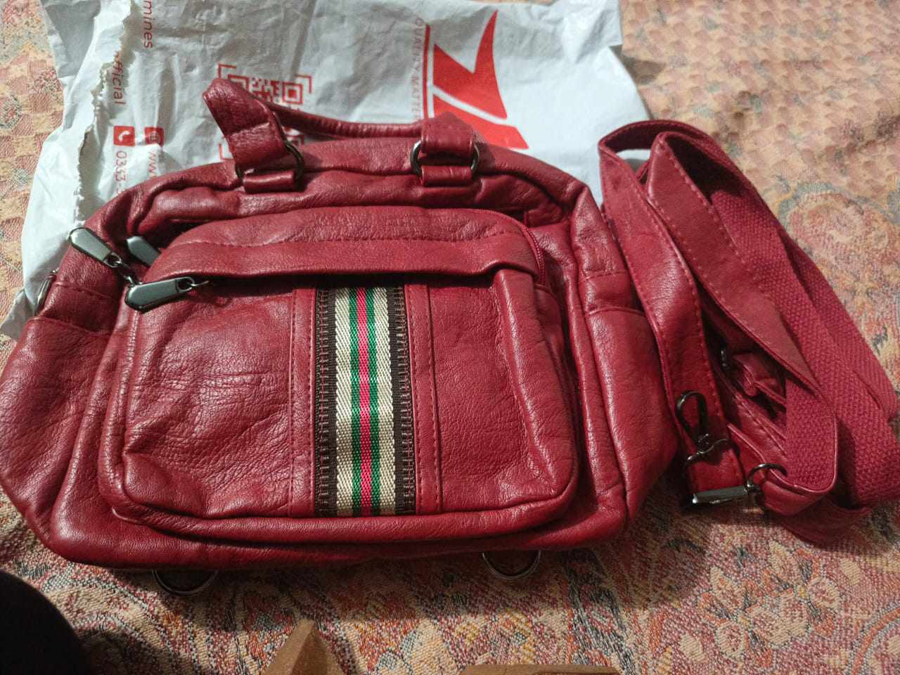 https://mines.pk/product/zesto-slider-backpack-handbag-for-girls-women/